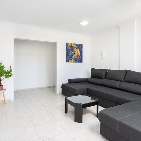 Classbnb - Three Spacious Apartments 150M From The Las Americas Promenade アロナ エクステリア 写真