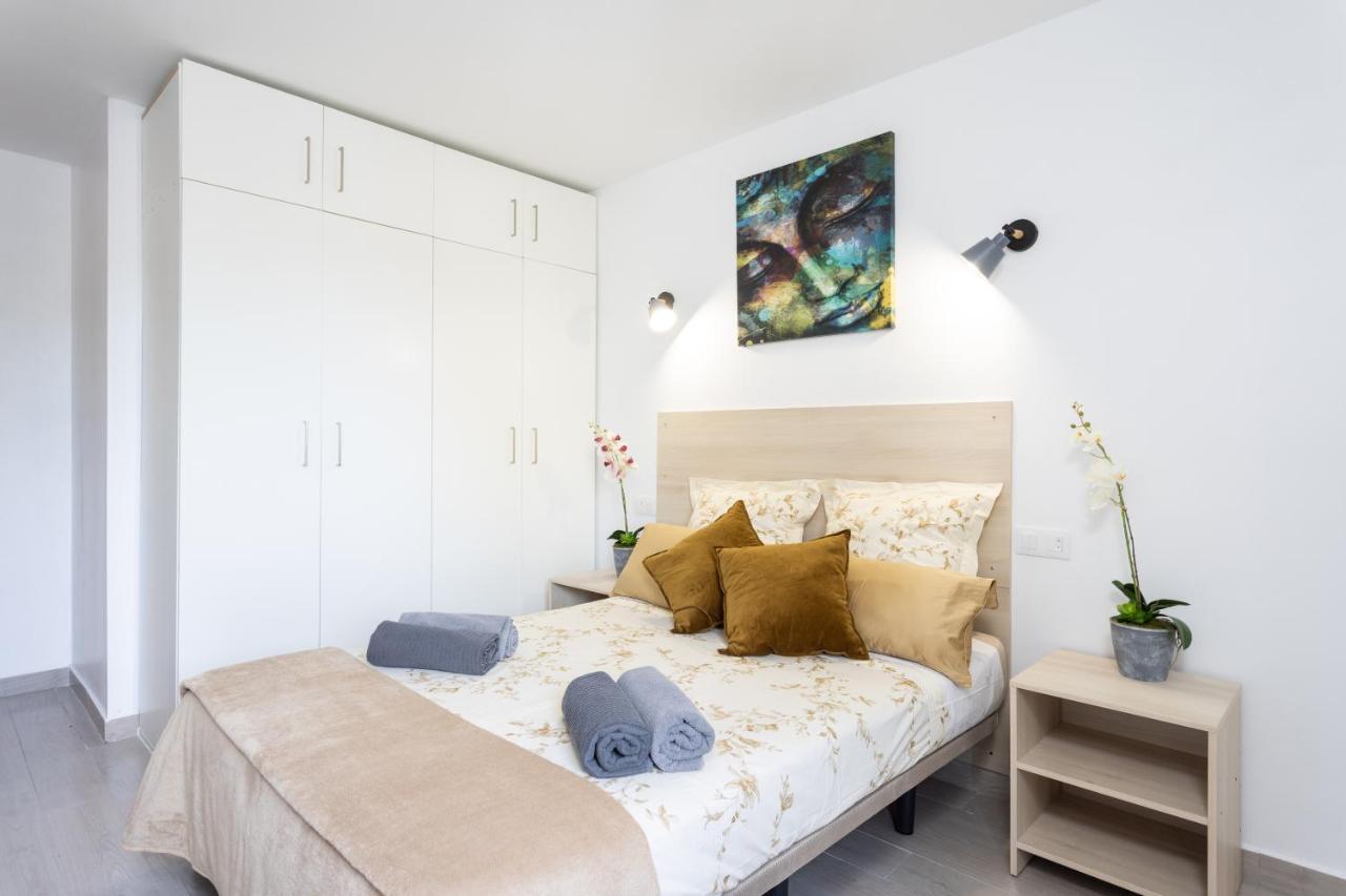 Classbnb - Three Spacious Apartments 150M From The Las Americas Promenade アロナ エクステリア 写真